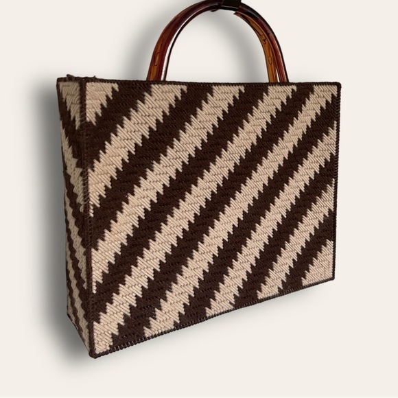 Handmade Vintage 1970s Plastic Canvas  Tote Bakelite Brown and Tan Diagonal - Picture 1 of 8